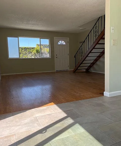 2612 San Luis St — Photo 4