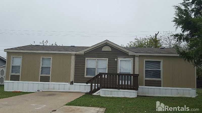 1st image of 1005 Cardinal Dr