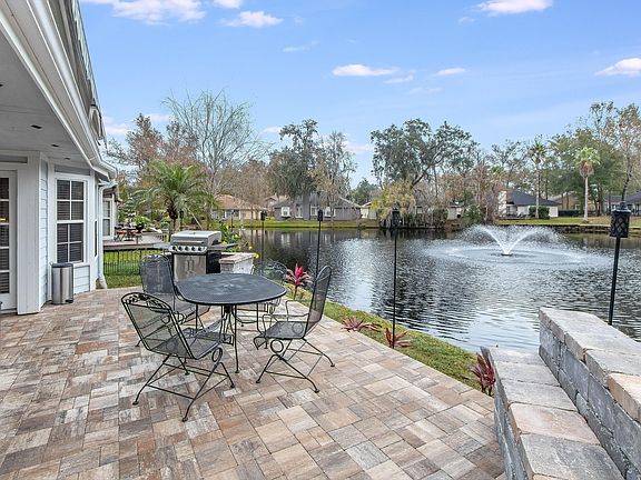 5th image of 11421 Beecher Cir W