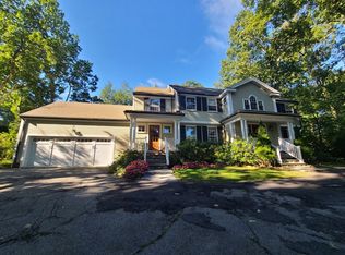 45 White Oak Rd, Wellesley, MA 02481