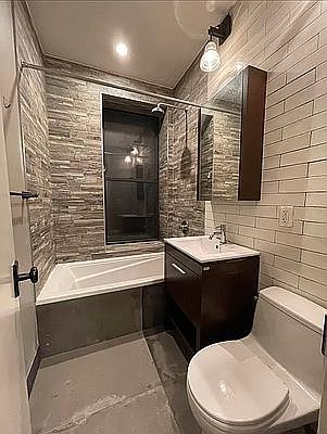 1st image of 417 Rogers Ave #B1