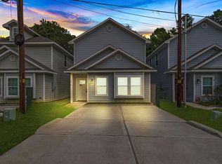 16878 Balmoral St, Montgomery, TX 77316