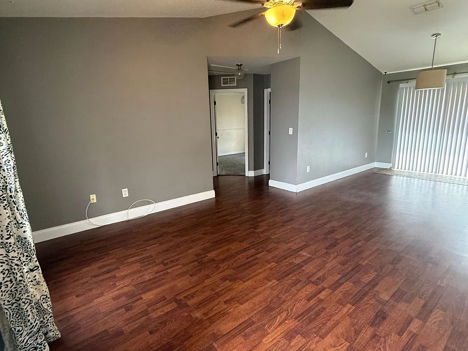 3 bed, 1230 sqft, $1,495 — Photo 3