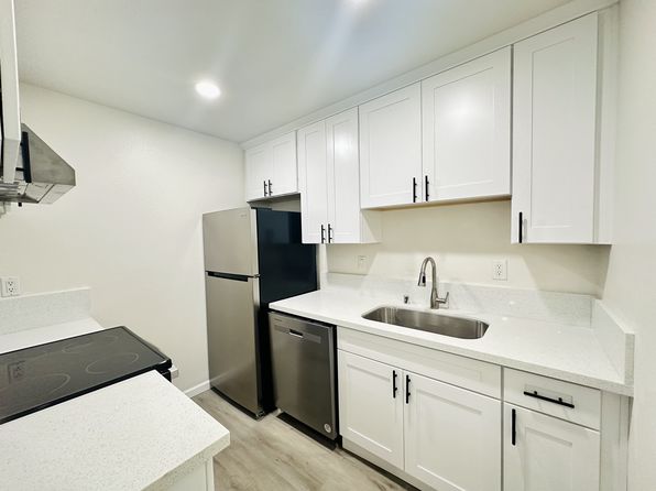 916 Dornajo Way APT 1