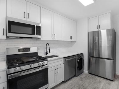 220-02 75th Avenue 2nd Fl, Oakland Gardens, NY, 11364