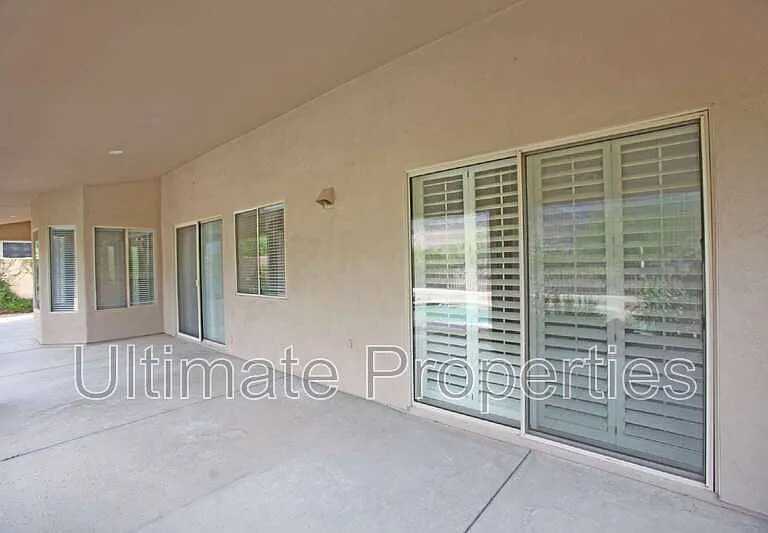 13872 E Kalil Dr — Photo 17