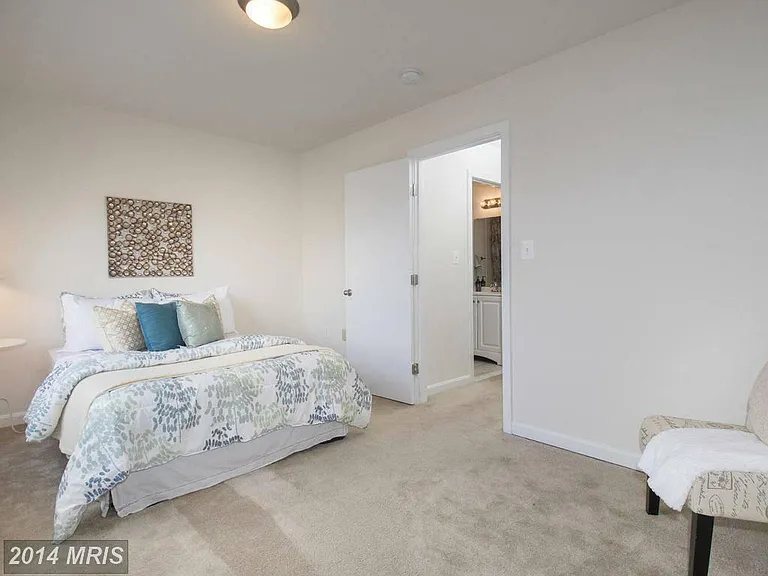 1624 5th St NW #B — Photo 6