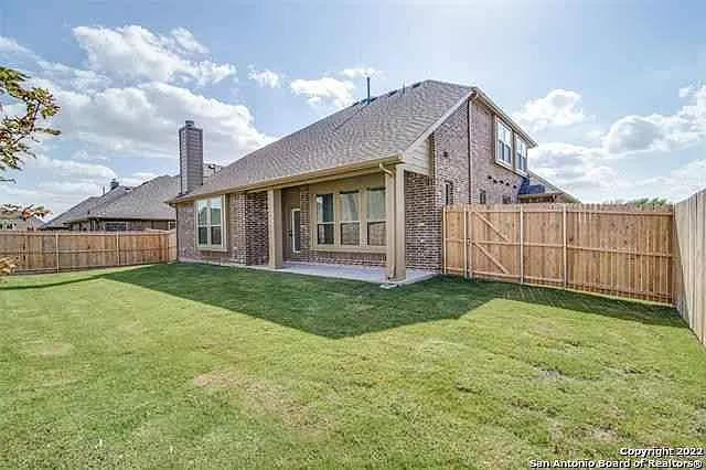 4613 Sephora Dr — Photo 23