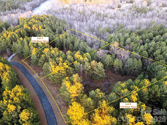 3rd image of 114 River View Dr