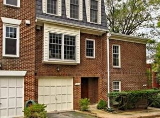 1612 Key Blvd, Arlington, VA 22209