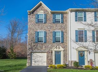 90 Thomastown Rd, Mine Hill, NJ 07803