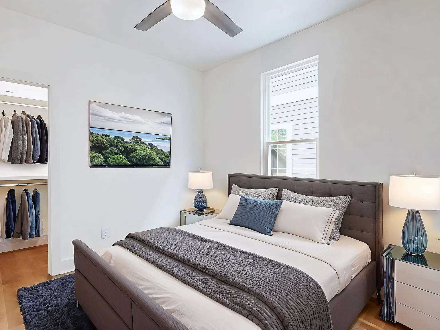 4 bed, 2332 sqft, $3,750 — Photo 3