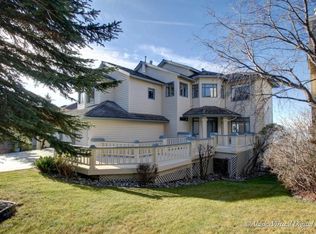 18540 Kittiwake Cir, Anchorage, AK 99516