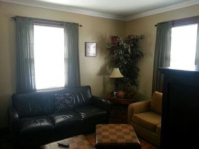 3rd image of 40 S Brook Ave