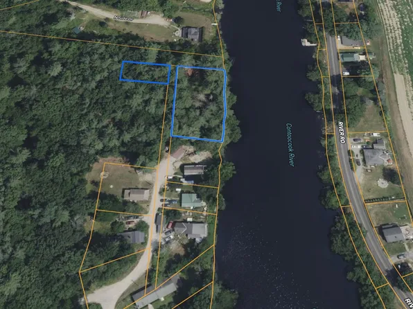 72 Riverhill Avenue, Concord, NH 03303