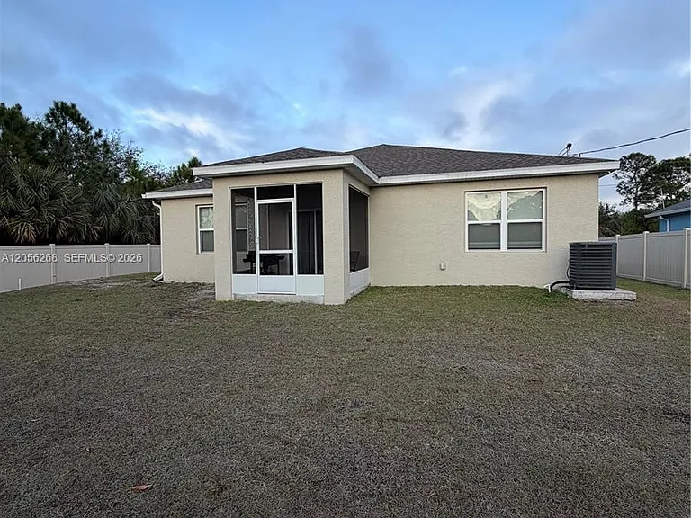 383 Hanford Rd SW — Photo 17