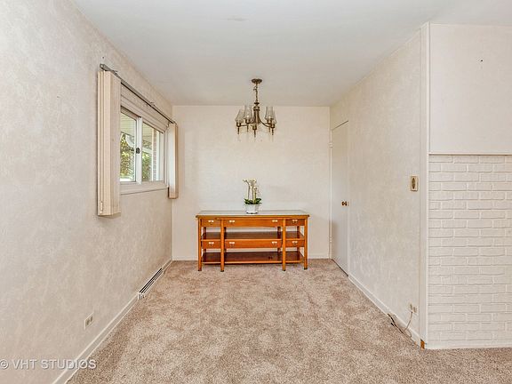 5th image of 1229 Beach Ave