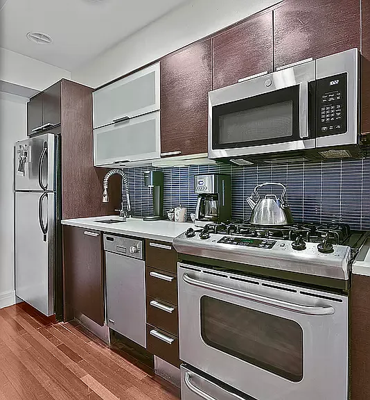 453 12th St #3B — Photo 3