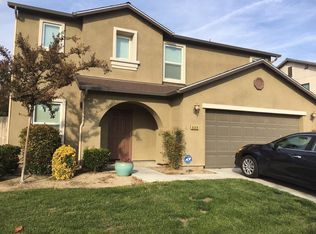 4448 W Rialto Ave, Visalia, CA 93277