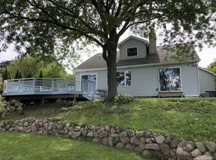 2178 High Point Dr, Lindenhurst, IL 60046