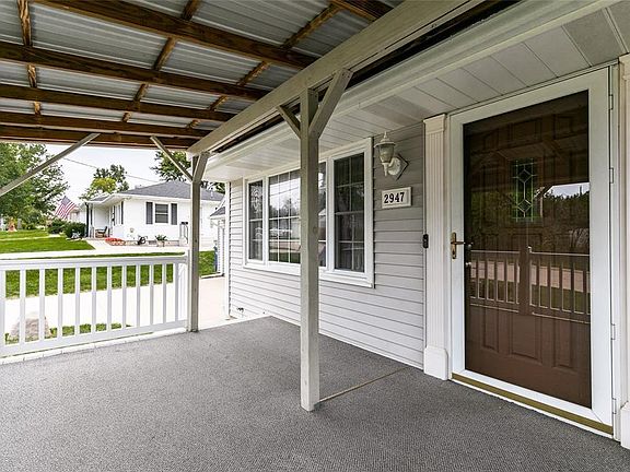 5th image of 2947 Wildwood Ct NE