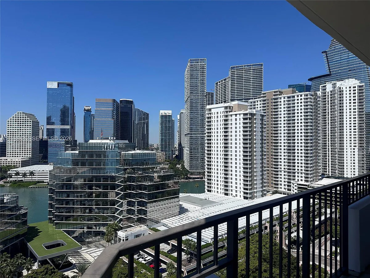 Building Photo - 520 Brickell Key Dr #A2015
