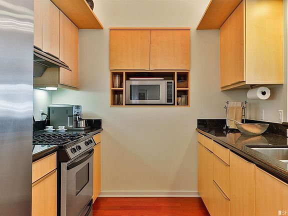 5th image of 219 Brannan St Unit 4C