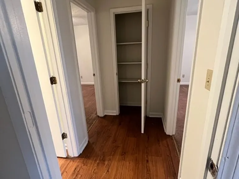 1292 Aiken Rd — Photo 5