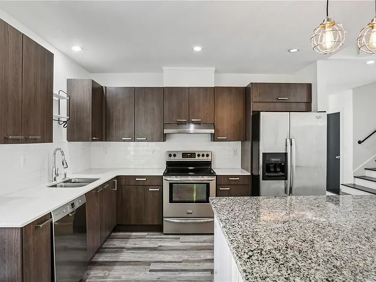 21 Skyline Way NE — Photo 21