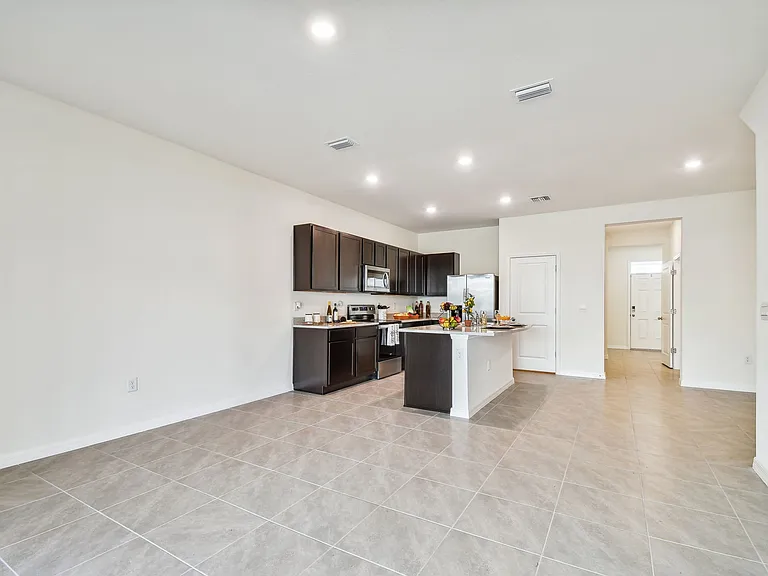 5679 English Oak Ln — Photo 18
