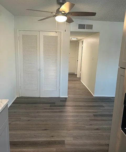 51099 Eisenhower Dr #7 — Photo 10
