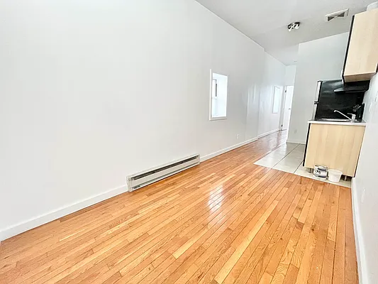 Rented by Arche Nest LLC | media 12