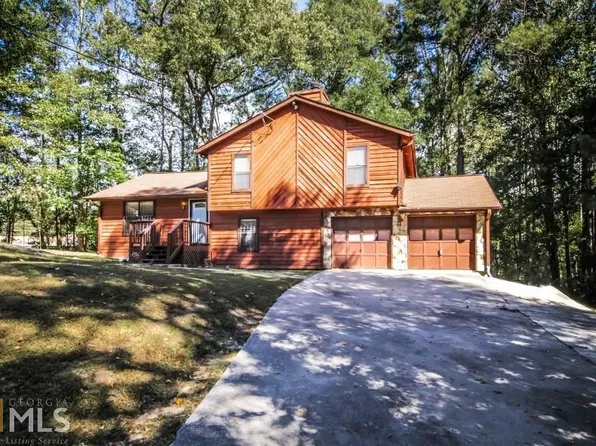 220 Bluebonnet Ct, Atlanta, GA 30349