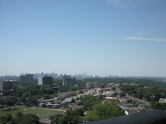 2nd image of 555 North Ave APT 25H