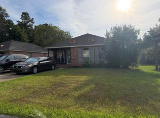6 Findlay St, Hattiesburg, MS 39402
