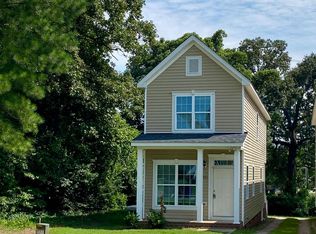 3921 Lexington Dr, Raleigh, NC 27606