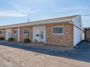 420 Brentwood Rd Unit 105, Morton, IL