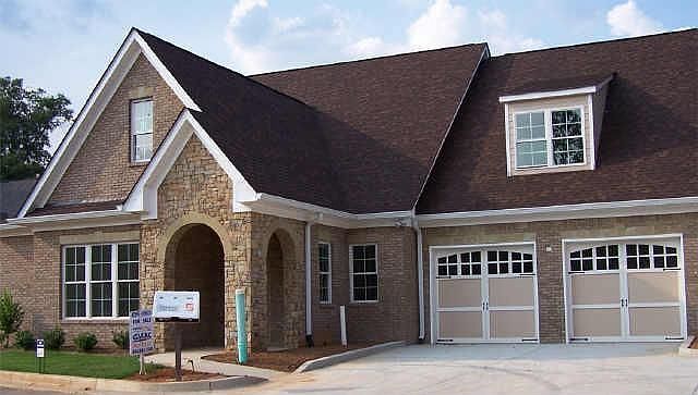 1st image of 2292 Sandy Oaks Dr