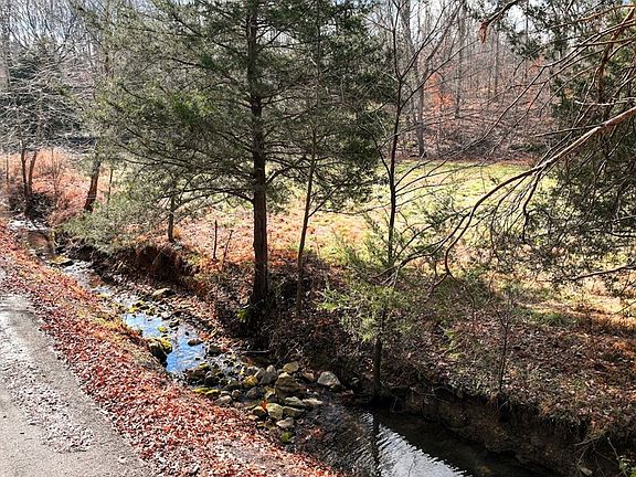 3rd image of 5267 Johnnie Rd Tract 7