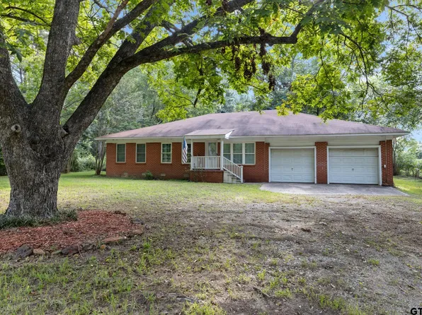 164 County Road 2872, Hughes Springs, TX 75656