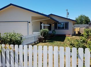 408 34th St, Springfield, OR 97478