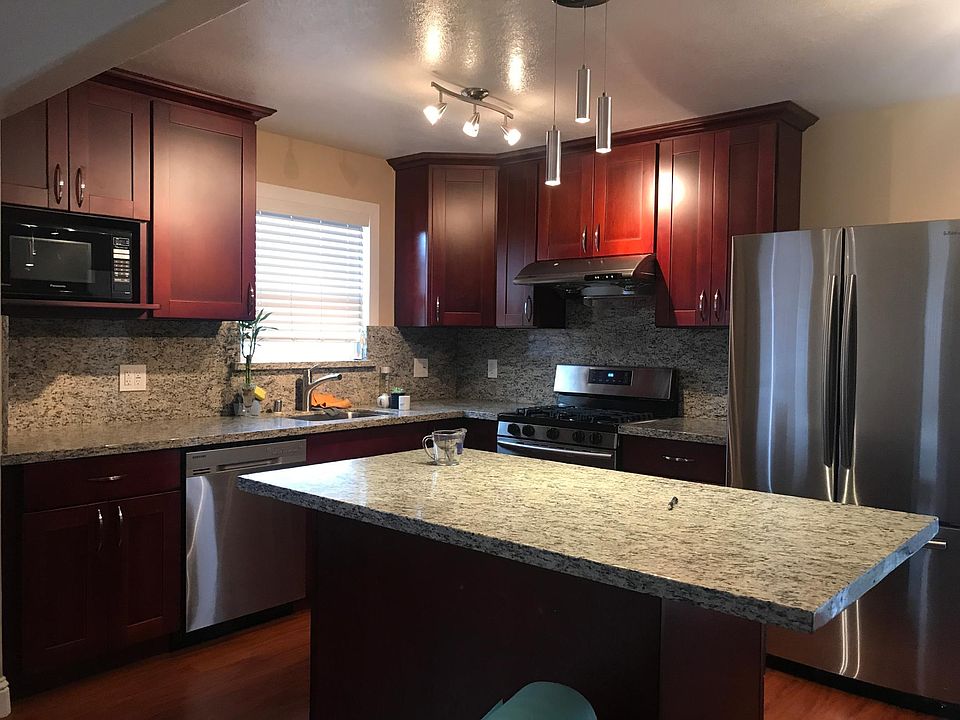Granite Countertops and kitchen island