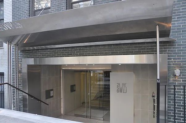 Sold by Cavanagh Properties LLC | media 6