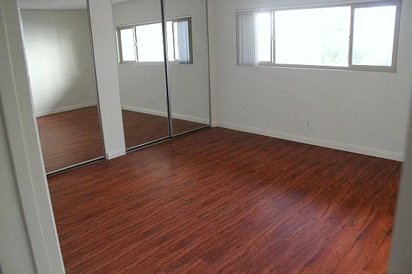 1200 S. Catalina Ave. — Photo 9