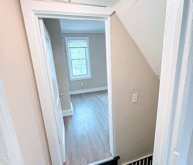 2320 Mutter St — Photo 17