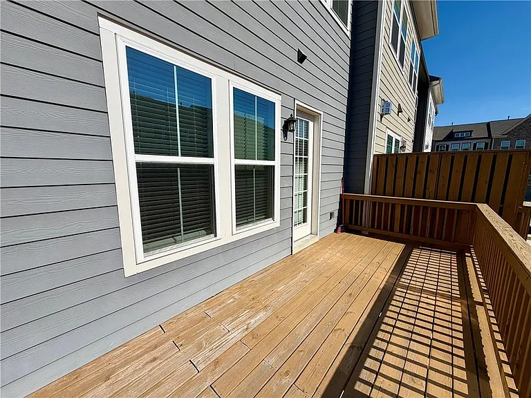 324 Overture Ct — Photo 19