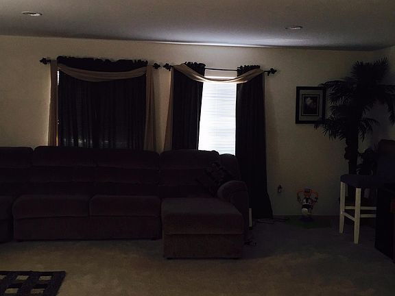 5th image of 14487 Honeyhill St