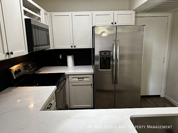 4th image of 1126 W Elliot Rd Unit 1061