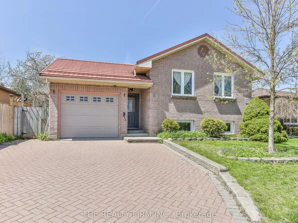 8 Quail Ridge Cres, London, ON N5W 5T6