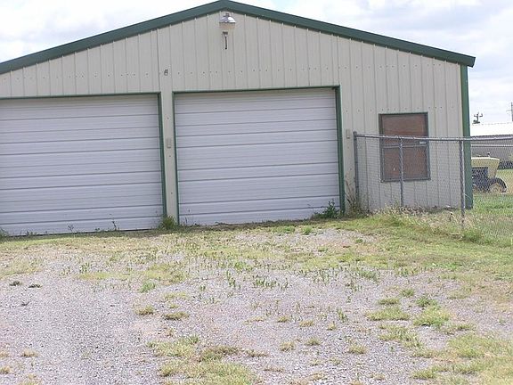 3rd image of 3520 Horseshoe Bnd NW